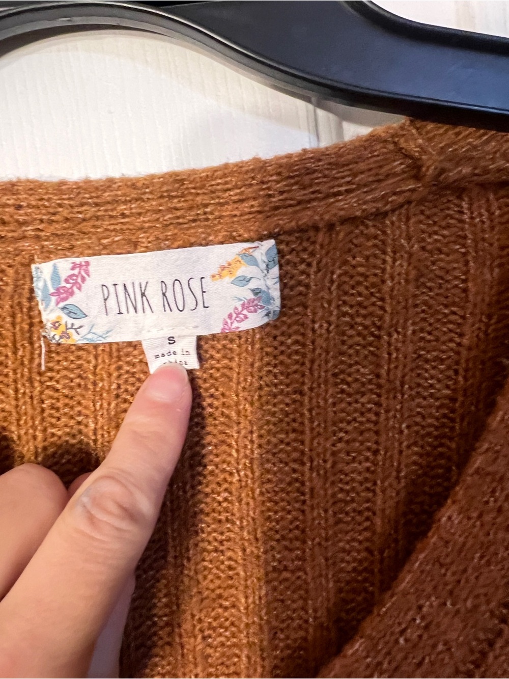 Sweater bundle - Picture 5 of 7